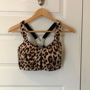Victoria Secret sport bra (Knockout)